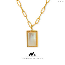 Collar de oro real de 18 quilates chapado en acero de titanio con cartel blanco cuadrado de moda de lujo ligero