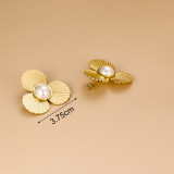 Pendientes retro de perlas artificiales asimétricas de acero inoxidable con flor de vieira, 1 par