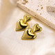 1 par de lindos aretes de acero inoxidable con forma de corazón dulce