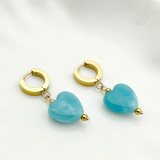 1 par de pendientes colgantes chapados en oro de acero inoxidable con forma de corazón dulce