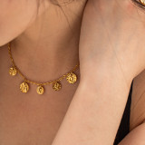 Collar chapado en oro de 18 quilates con revestimiento de acero inoxidable y borla estilo IG