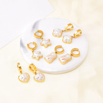1 par de pendientes colgantes de perlas artificiales con incrustaciones de acero titanio y flor en forma de corazón elegante para mujer