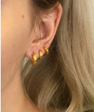 Pendientes pequeños minimalistas con hebilla en la oreja, chapados en acero de titanio, oro de 18 quilates