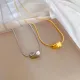 Estilo simple Color sólido Collar con revestimiento de acero de titanio 1 pieza