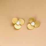 Pendientes retro de perlas artificiales asimétricas de acero inoxidable con flor de vieira, 1 par