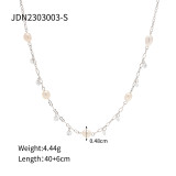Collar chapado en oro con circonita y perlas de agua dulce con incrustaciones geométricas de acero inoxidable estilo INS