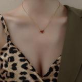 L165 Collar de cadena de clavícula con esmalte de corazón rojo Lux de entrada francesa, collar de clavícula en forma de corazón Vintage de oro de 18 quilates de acero y titanio