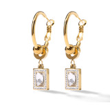 1 par de pendientes colgantes chapados en oro de 18K con incrustaciones geométricas de acero y titanio con perlas artificiales de circón