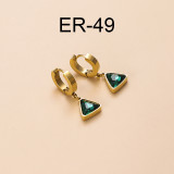 Pendientes colgantes de circonita chapados en oro y acero inoxidable con forma de corazón de estilo vintage, 1 par