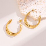 Pendientes de gota de acero inoxidable superpuestos de tres anillos de diseño de moda de estilo coreano Pendientes de botón de oreja N trenzados en forma de C de tres líneas simples de moda para mujer