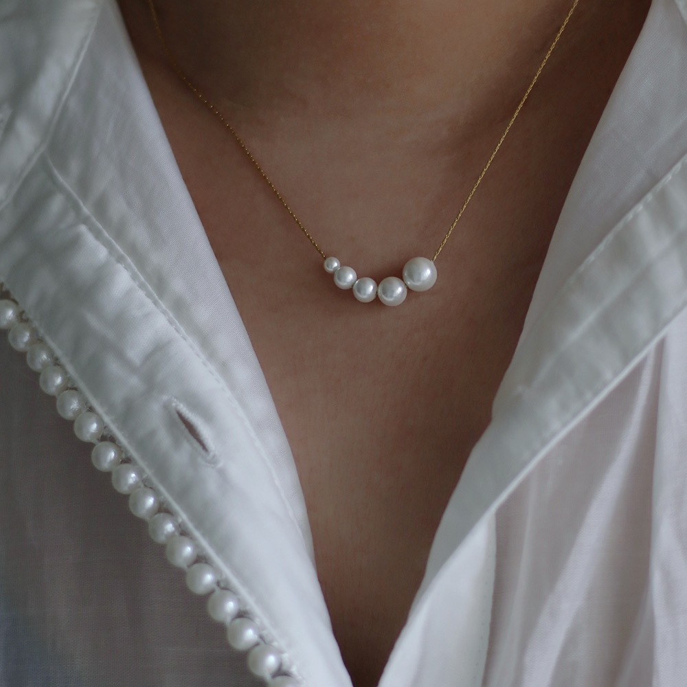 Joyería Degradado Burbuja Cinco Perlas Titanio Acero Chapado En Oro 18K Collar