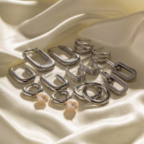 1 par de pendientes chapados en perlas de imitación de acero inoxidable con forma de U y forma de C Estilo Vintage