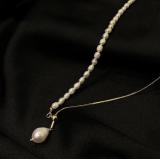 Collar minimalista de acero de titanio elástico con perlas de agua dulce, collar sencillo, nueva cadena de clavícula