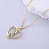 Collar chapado en oro de 18 quilates con incrustaciones de acero inoxidable y serpiente en forma de corazón de estilo coreano