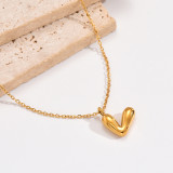 Collar con colgante chapado en oro de 14 quilates, chapado en oro de 14 quilates, letra en forma de V, estilo simple y elegante