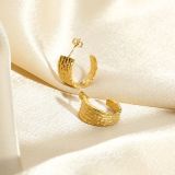 1 par Casual Estilo simple Estilo clásico Pendientes chapados en forma de C Acero inoxidable Chapado en oro de 14 quilates