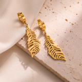 1 par de pendientes colgantes chapados en oro de 18K con incrustaciones de hojas de estilo Retro Simple y circonita de acero de titanio