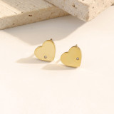 1 par de pendientes con forma de corazón de acero inoxidable con incrustaciones de diamantes de imitación