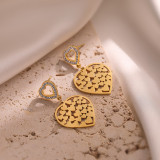 1 par de pendientes de gota chapados en oro de 18K con incrustaciones huecas de circonita de acero de titanio estilo Vintage estilo Simple chapado en forma de corazón