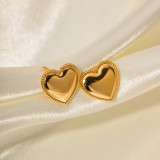 1 par de aretes chapados en oro de 18K chapados en acero inoxidable con forma de corazón básico estilo INS