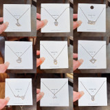 Collar con colgante de diamantes de imitación con incrustaciones de acero titanio y corona en forma de corazón y estrella a la moda