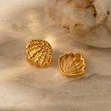 1 par de aretes chapados en oro de 18 quilates de acero inoxidable con revestimiento de concha estilo IG