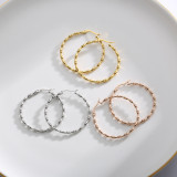 Joyería de aro de oreja femenina grande de acero de titanio geométrico de moda