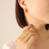 Pendientes femeninos de primavera tipo C minimalistas de circonita con perlas de imitación de acero de titanio