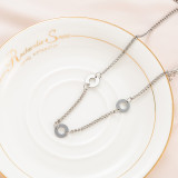 Collar con colgante chapado en platino con circonita y incrustaciones de acero inoxidable geométrico estilo IG