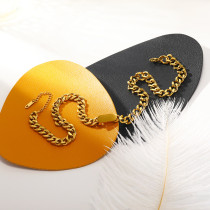 Collar chapado en oro de cadena de acero de titanio de color sólido de estilo simple