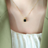 1 pieza elegante collar con colgante de concha acrílica con incrustaciones de acero de titanio geométrico
