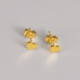 1 par de pendientes de acero de titanio chapados en forma de corazón de viaje de estilo Simple