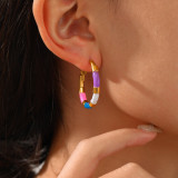 Pendientes de aro chapados en oro de acero inoxidable con forma de C a la moda, 1 par