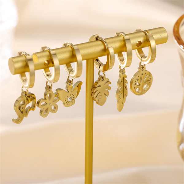 Pendientes chapados en oro de 18 quilates de acero inoxidable con revestimiento asimétrico de planta de viaje de estilo simple de 6 piezas