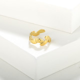 1 pieza Clips de oreja chapados en oro de 18 quilates de acero inoxidable con revestimiento geométrico de estilo simple