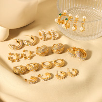 1 par de pendientes chapados en oro de 18 quilates con incrustaciones redondas de acero inoxidable y diamantes de imitación de estilo vintage