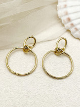 1 par de pendientes colgantes chapados en oro de acero inoxidable pulido con doble anillo de viaje de estilo Simple informal