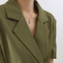 Collar de perlas artificiales de acero y titanio cruzado elegante a la moda para mujer Collares de acero inoxidable chapados