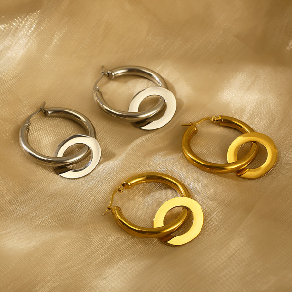 1 par de aretes de aro chapados en oro de 18 quilates de acero inoxidable chapado en color sólido de estilo moderno