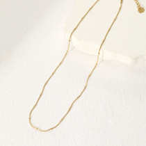 Collar chapado en oro de 14K con revestimiento de acero inoxidable de color sólido de viaje de estilo simple