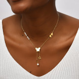 Collar elegante de concha de perla y incrustaciones de acero inoxidable con mariposa, 1 pieza