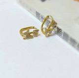 1 par de pendientes chapados en oro de 18K con incrustaciones de mariposa en forma de corazón de estilo Simple, piedras preciosas artificiales de acero y titanio