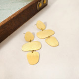 1 par de pendientes colgantes chapados en oro de 14 quilates con revestimiento de acero de titanio geométrico de estilo simple