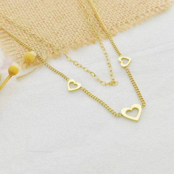 Collar con colgante de acero de titanio con forma de corazón de estilo clásico