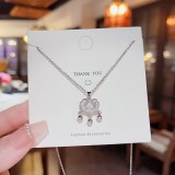Collar con colgante de diamantes de imitación con incrustaciones de acero titanio y corona en forma de corazón y estrella a la moda