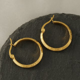 1 par de aretes de aro chapados en oro de 18 quilates de acero inoxidable con revestimiento circular de estilo simple