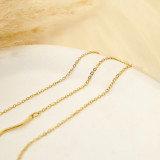 Collar chapado en oro de 14 quilates con revestimiento de acero de titanio acrílico y flor de estilo simple