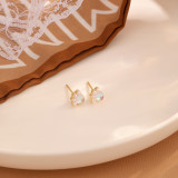 1 par de pendientes de perlas artificiales de acero inoxidable con incrustaciones de pata de viaje dulce e informal