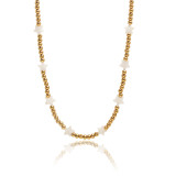 Collar chapado en oro de 18 quilates con concha de acero inoxidable y mariposa en forma de corazón y estrella de estilo vintage