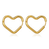 1 par de pendientes chapados en oro de 18 quilates de acero inoxidable chapados en forma de corazón de estilo sencillo
